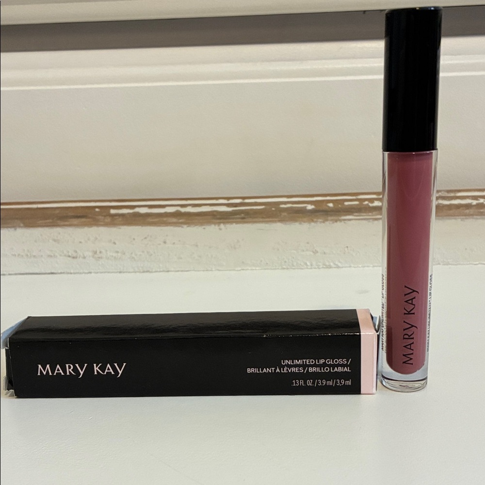 Mary Kay Unlimited Lip Gloss - Unique Mauve- New!